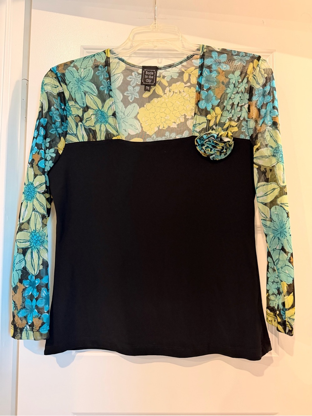 Suzie in the City Y2K Style Floral Mesh Long Sleeve Top Size M